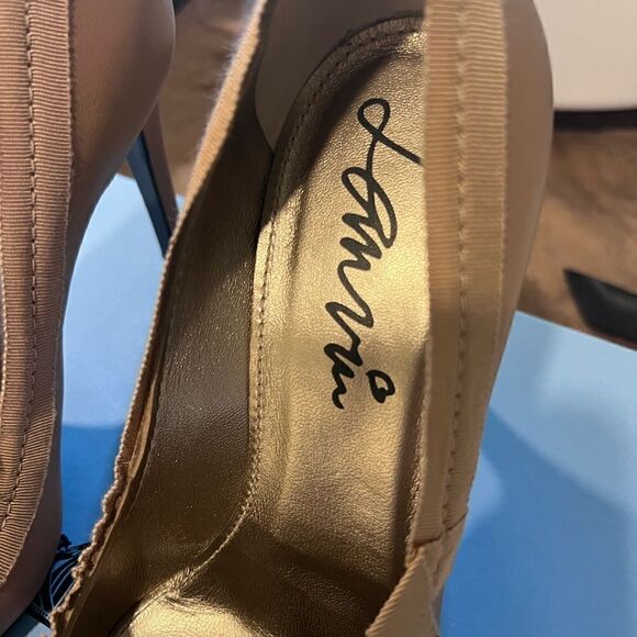 Lanvin  grograin trim heels excellent condition size 9 - Picture 4 of 15